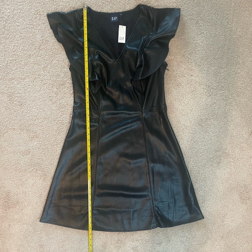 GAP, Vegan Leather, Flutter Sleeve, V-Neck ‎ A-Line Mini Dress, Black Sz 10 Tall - Picture 13 of 15